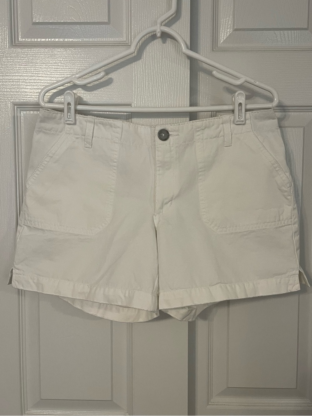 Old Navy White Cotton Shorts